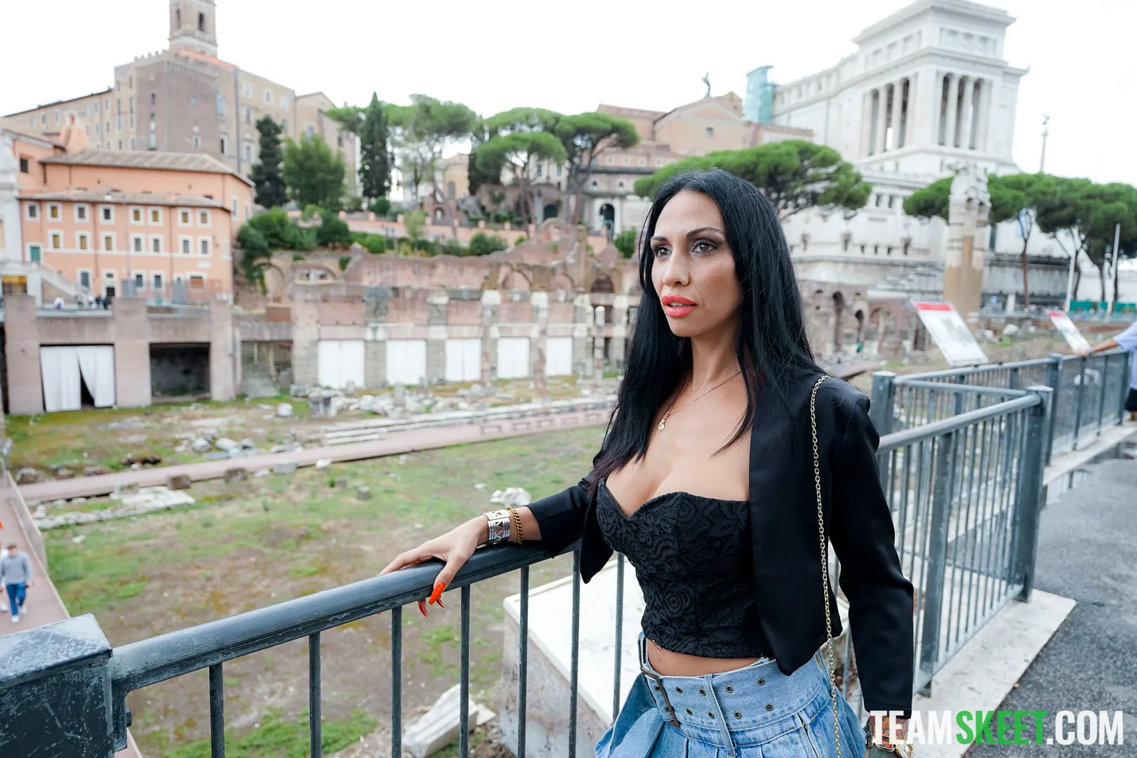 Giulia Diamond in 'The Best View In Rome Her Big, Bouncy Tits and Hungry Lips' from 'Team Skeet' (Photo 3) Team Skeet 'The Best View In Rome Her Big, Bouncy Tits and Hungry Lips' starring Giulia Diamond (Photo 3)