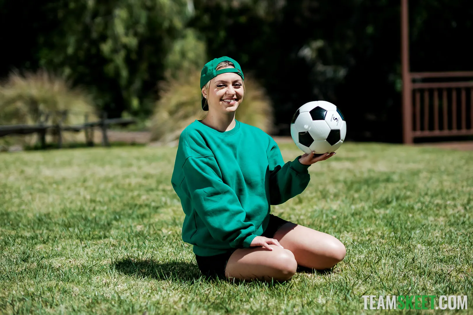 Team Skeet 'Un amigo con grandes beneficios' protagonizando Gypsy Rose (foto 6)