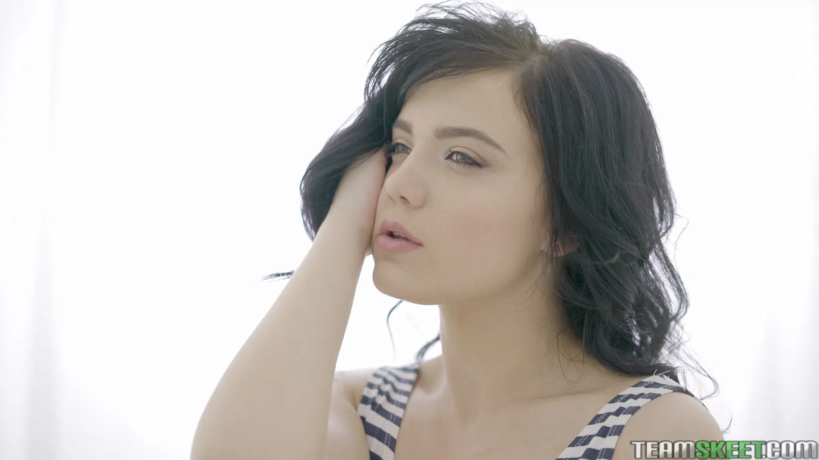 Hazel en 'Caliente y celestial' from 'Team Skeet' (foto 11) Team Skeet 'Caliente y celestial' protagonizando Hazel (foto 11)