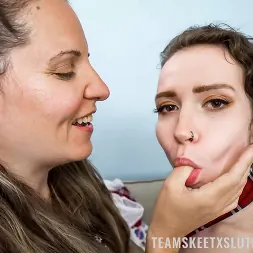 Hazel Paige in 'Team Skeet' Permission to Cheat Granted (Thumbnail 12)