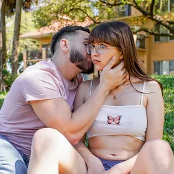 Honey Hayes en La ventaja del reinicio (foto 72) Honey Hayes en 'Team Skeet' La ventaja del reinicio (Miniatura 72)