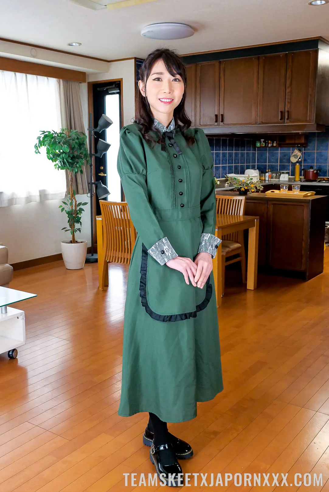 Team Skeet 'Llevando a una chica japonesa a dar una vuelta' protagonizando Iroha Hoshi (foto 1)