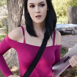 Ivy Aura en 'Team Skeet' Arreglando su cumpooper (Miniatura 1)