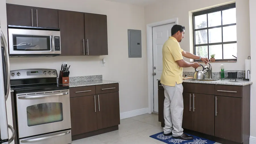 Team Skeet 'The Dirty Daughter Debacle' starring Jade Jantzen (Photo 1)