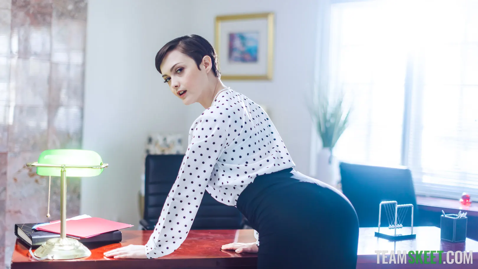 Team Skeet 'My Small Secretary' starring Jade Valentine (Photo 6)