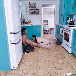 Jenna Ross in Pigtailed Sex Pixie (Photo 65) Jenna Ross in 'Team Skeet' Pigtailed Sex Pixie (Thumbnail 65)