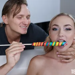 Jenny Wild en 'Team Skeet' Pequeño sabor (Miniatura 78)