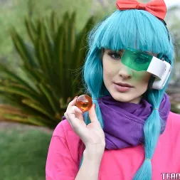 Jessie Saint en Gallo de Dragon Ball (foto 28) Jessie Saint en 'Team Skeet' Gallo de Dragon Ball (Miniatura 28)