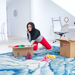 Jezebeth in She Crossed The Line (Photo 24) Jezebeth in 'Team Skeet' She Crossed The Line (Thumbnail 24)