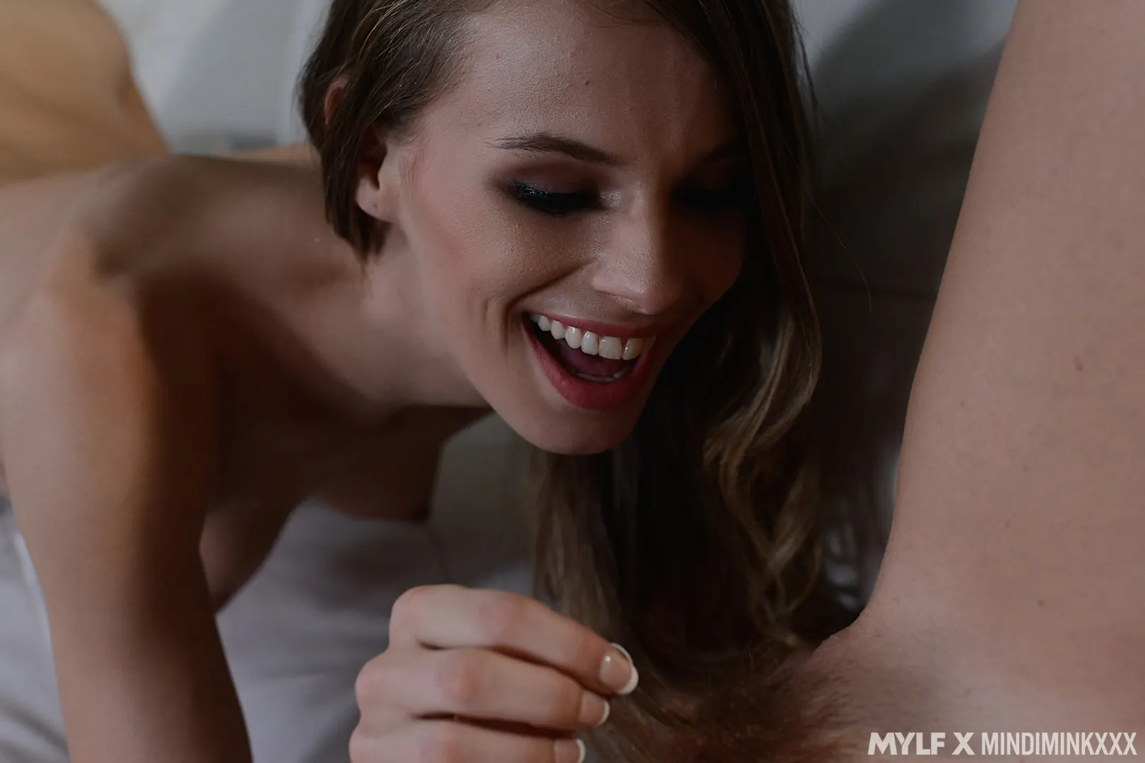 Team Skeet 'Mindi y Jillian Janson en una follada con los pies' protagonizando Jillian Janson (foto 42)