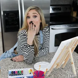 Kali Roses en 'Team Skeet' Pintura facial con semen (Miniatura 90)