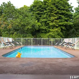 Karlie Brooks in 'Team Skeet' The Auto Erotic Spinner (Thumbnail 1)