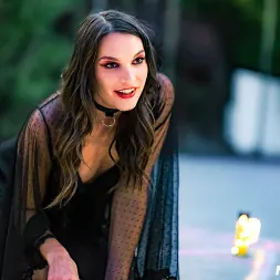 Katrina Colt en Octubre destacado: el potro katrina te hechizará para que la ates (foto 18) Katrina Colt en 'Team Skeet' Octubre destacado: el potro katrina te hechizará para que la ates (Miniatura 18)