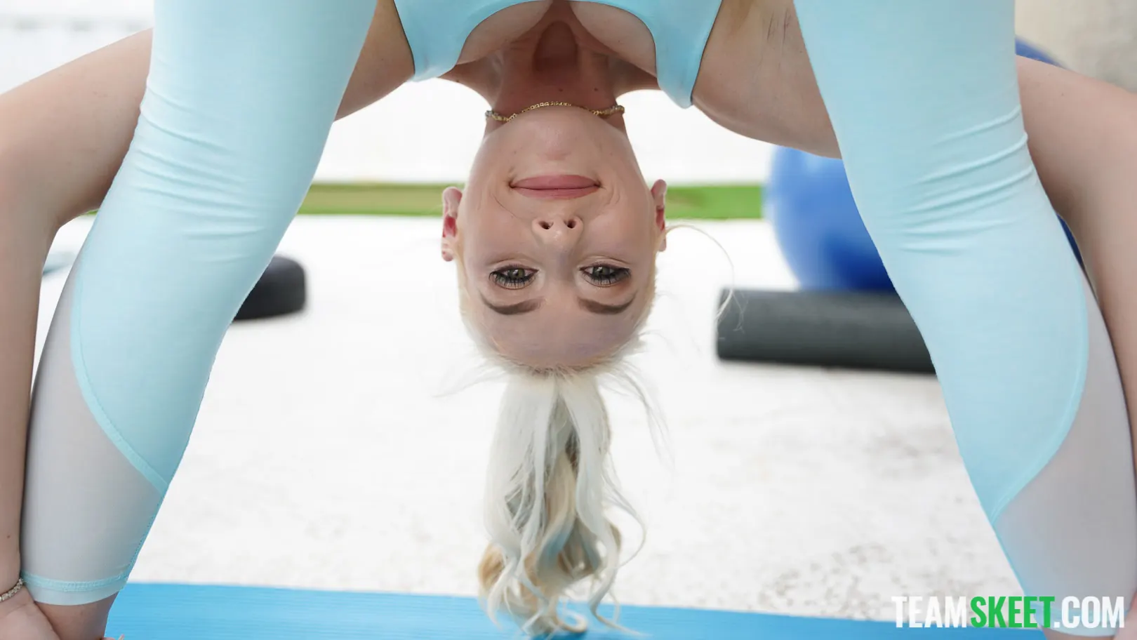 Team Skeet 'A Lovely Workout' starring Kay Lovely (Photo 28)