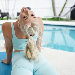 Kay Lovely en 'Team Skeet' Un entrenamiento encantador (Miniatura 42)