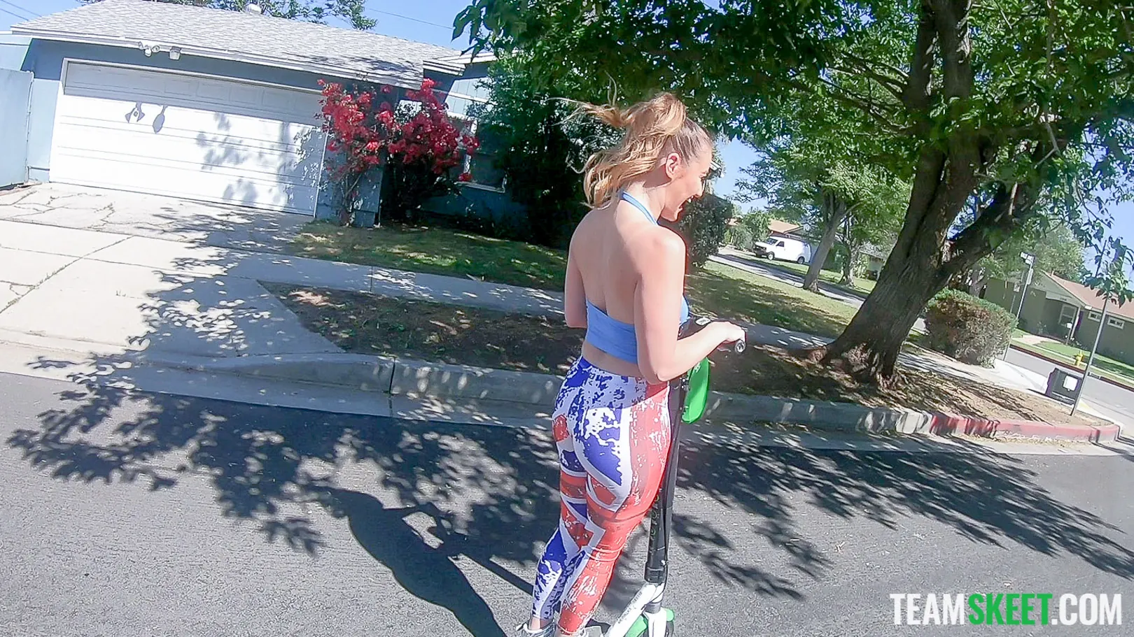 Kenzie Madison en 'Mueve ese trasero hacia aquí' from 'Team Skeet' (foto 18) Team Skeet 'Mueve ese trasero hacia aquí' protagonizando Kenzie Madison (foto 18)