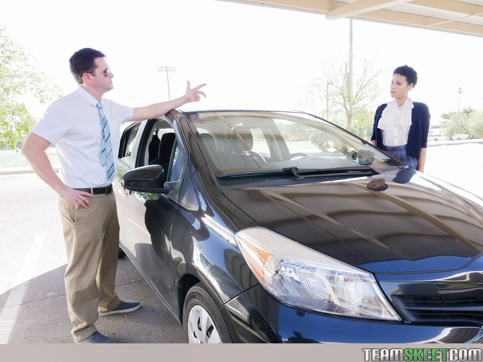 Team Skeet 'Recopilación de lo mejor del sexo en público' protagonizando Kiara Cole (foto 8)