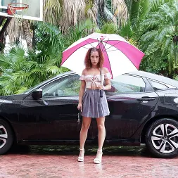 Kira Perez en 'Team Skeet' Entrenando al señor Minute (Miniatura 12)