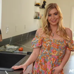 Krissy Knight en 'Team Skeet' Un hobby en común (Miniatura 1)