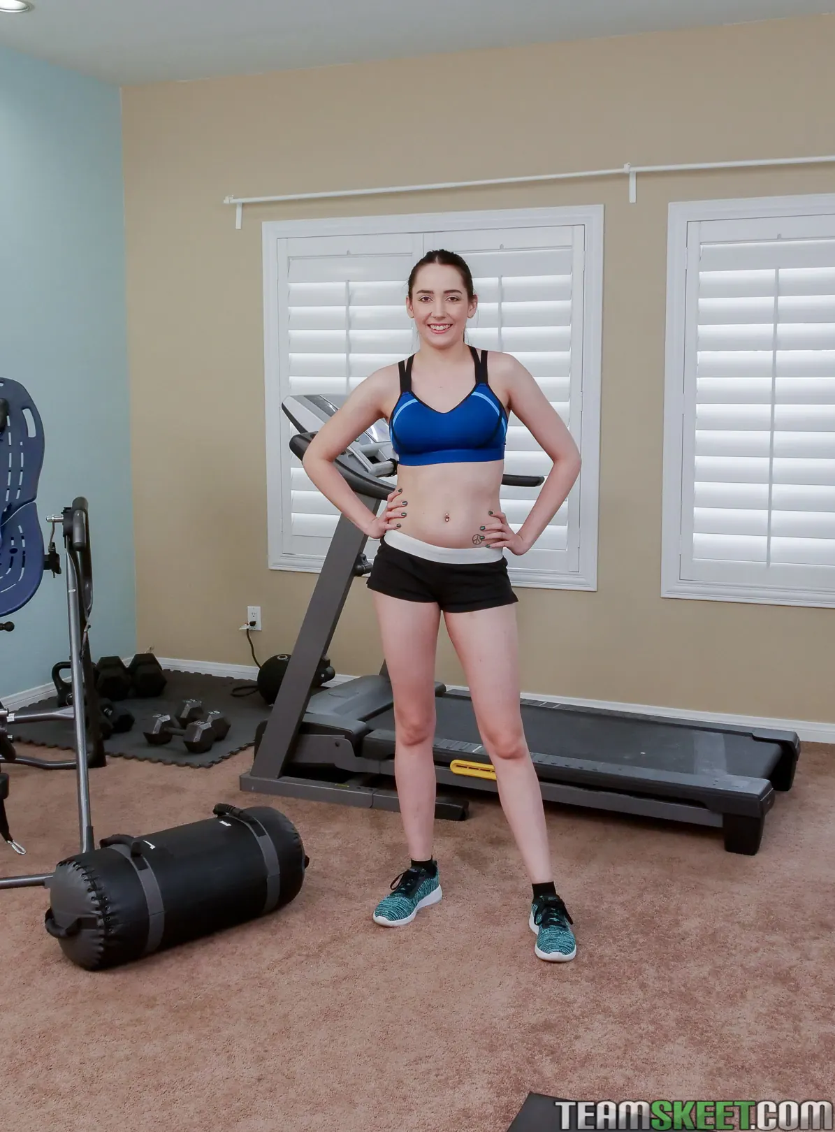 Kyra Rose en 'Calentar y follar' from 'Team Skeet' (foto 1) Team Skeet 'Calentar y follar' protagonizando Kyra Rose (foto 1)