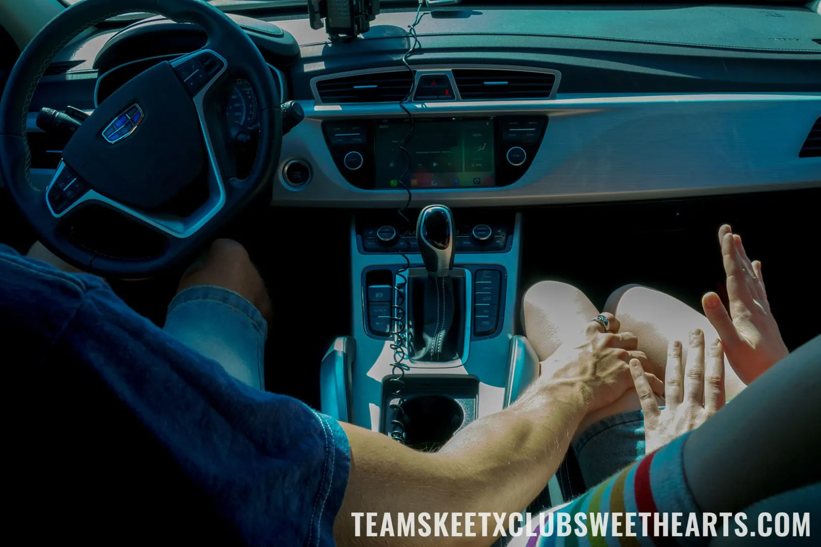 Team Skeet 'Catching a Ride' starring Lagoon Blaze (Photo 14)