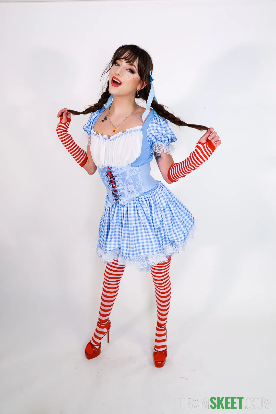 Team Skeet 'An Allstar That Cums With Fries!' starring Lana Smalls (Photo 1)