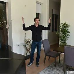 Laney Grey en 'Team Skeet' Esconderse y chupar la polla (Miniatura 65)