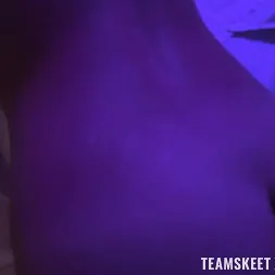 Layna Landry in 'Team Skeet' BF Fucks Me In a Towel (Thumbnail 66)