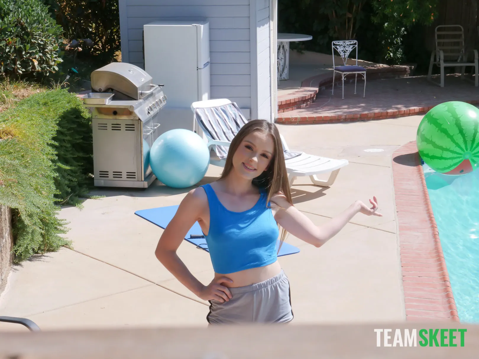 Team Skeet 'Press de banca con el vecino' protagonizando Lily Glee (foto 40)