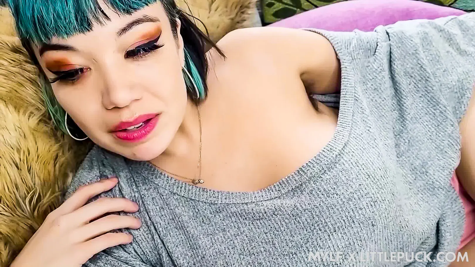 Little Puck en 'Pechos grandes para el hombre más grande' from 'Team Skeet' (foto 21) Team Skeet 'Pechos grandes para el hombre más grande' protagonizando Little Puck (foto 21)