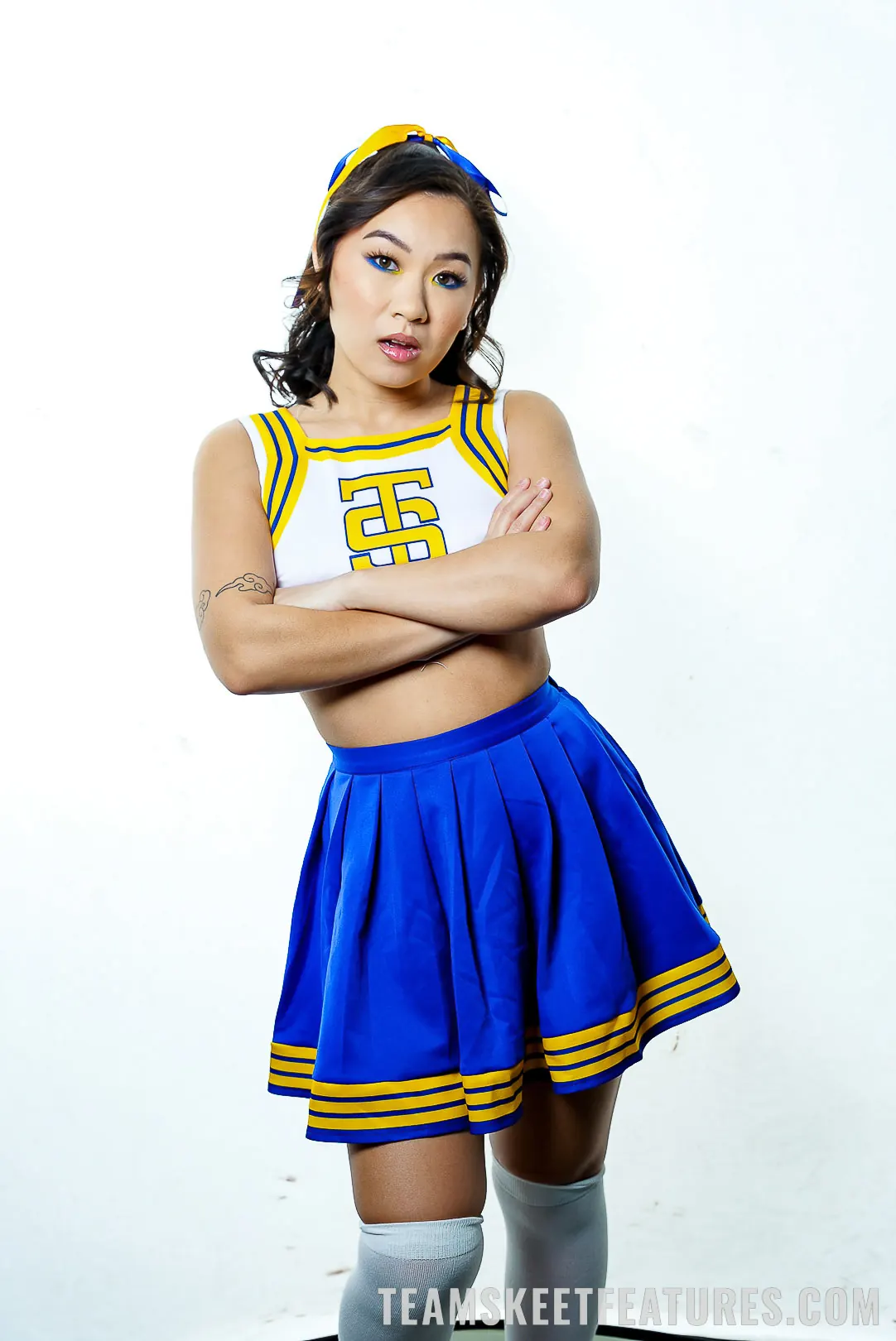 Team Skeet 'Sé lo que hizo Chu el verano pasado' protagonizando Lulu Chu (foto 168)