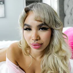 Luna Luxe in 'Team Skeet' Luna's Midnight Cock Cravings (Thumbnail 45)