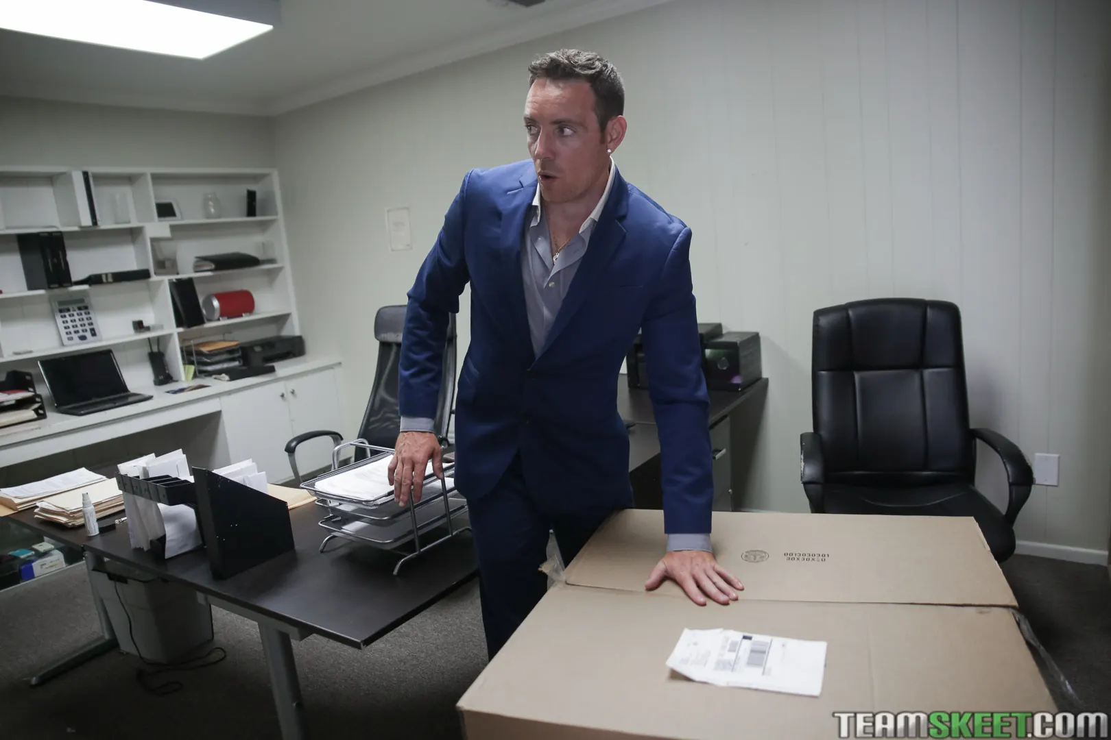 Team Skeet 'Desempaquetando una novia' protagonizando Luna Rival (foto 27)