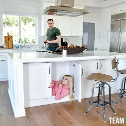 Luna Star in 'Team Skeet' Nobody Fucks Like A Blonde (Thumbnail 16)