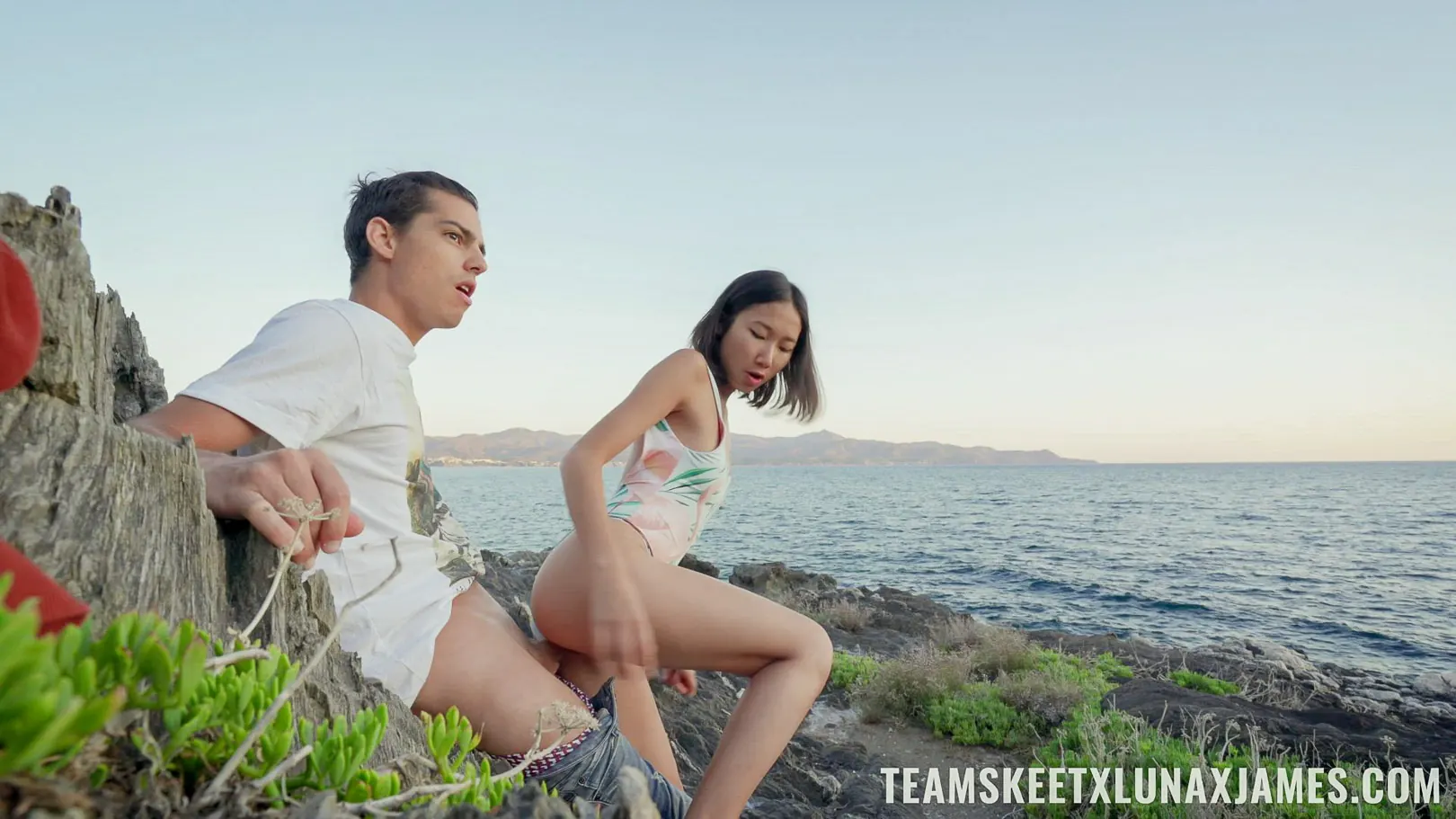 Luna X in 'A Sunset With Luna' from 'Team Skeet' (Photo 33) Team Skeet 'A Sunset With Luna' starring Luna X (Photo 33)