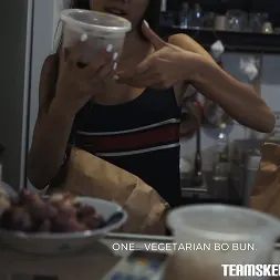 Luna X in An Intimate Night In (Photo 20) Luna X in 'Team Skeet' An Intimate Night In (Thumbnail 20)