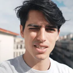 Luna X in Fire in the Kitchen (Photo 5) Luna X in 'Team Skeet' Fire in the Kitchen (Thumbnail 5)