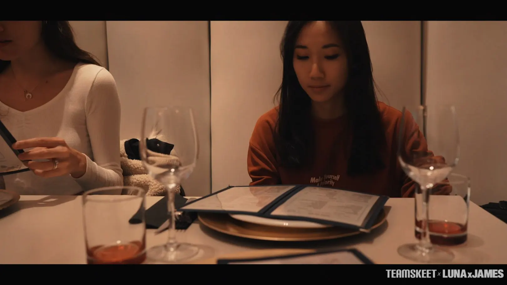 Team Skeet 'Fire in the Kitchen' starring Luna X (Photo 15)