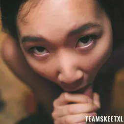 Luna X in Following Her Trail (Photo 12) Luna X in 'Team Skeet' Following Her Trail (Thumbnail 12)