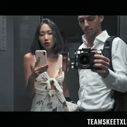 Luna X in Lingerie at the Hotel (Photo 3) Luna X in 'Team Skeet' Lingerie at the Hotel (Thumbnail 3)