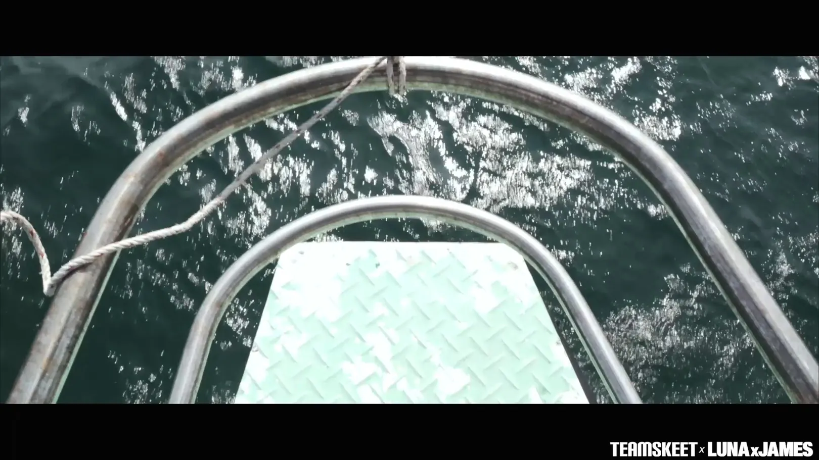 Team Skeet 'Sex By The Sea' starring Luna X (Photo 3)