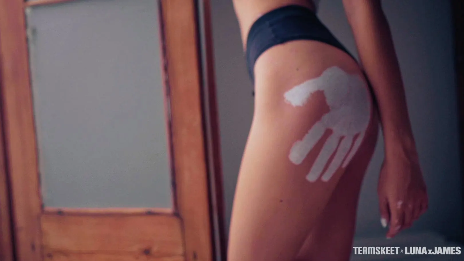 Team Skeet 'We Made Love In The Tub' starring Luna X (Photo 20)