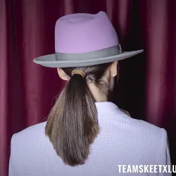 Luxury Girl in 'Team Skeet' Hitting The Right Spot (Thumbnail 1)