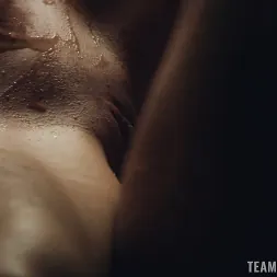 Lyla Storm en 'Team Skeet' La gula parte 1 (Miniatura 104)