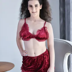 Lyra Lockhart en 'Team Skeet' Romper con un golpe anal (Miniatura 1)