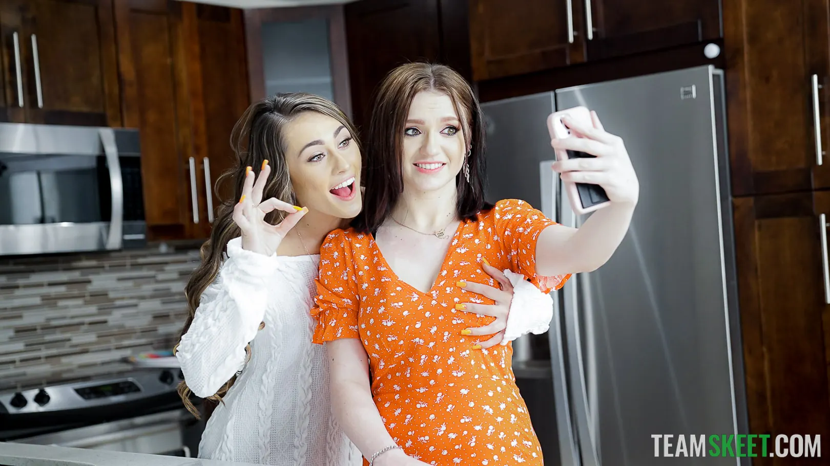 Team Skeet 'Bring Her In' starring Mackenzie Mace (Photo 18)