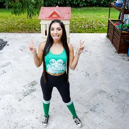 Madison Wilde en 'Team Skeet' Escondite y folla (Miniatura 39)