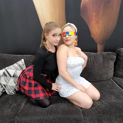 Marina Angel en 'Team Skeet' Recopilación de corridas generosas (Miniatura 8)