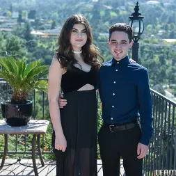 Mel Joy in 'Team Skeet' Bracefaced Prom Date Loves To Suck (Thumbnail 1)