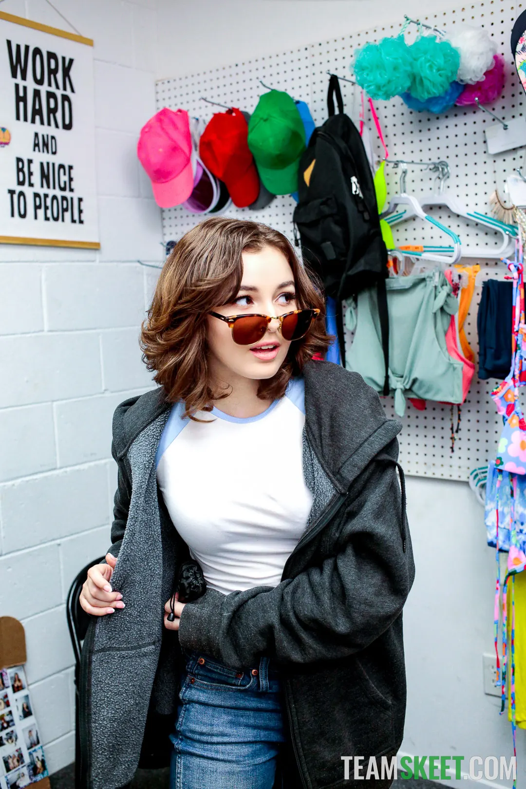 Team Skeet 'Shoplifters Pay the Price' starring Melody Marks (Photo 36)